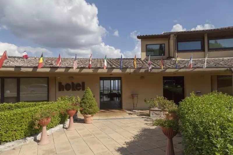 فندق Bluebay Colle Della Trinità Perugia