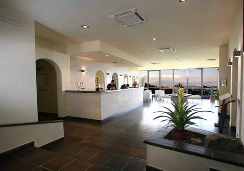 فندق Bluebay Colle Della Trinità Perugia