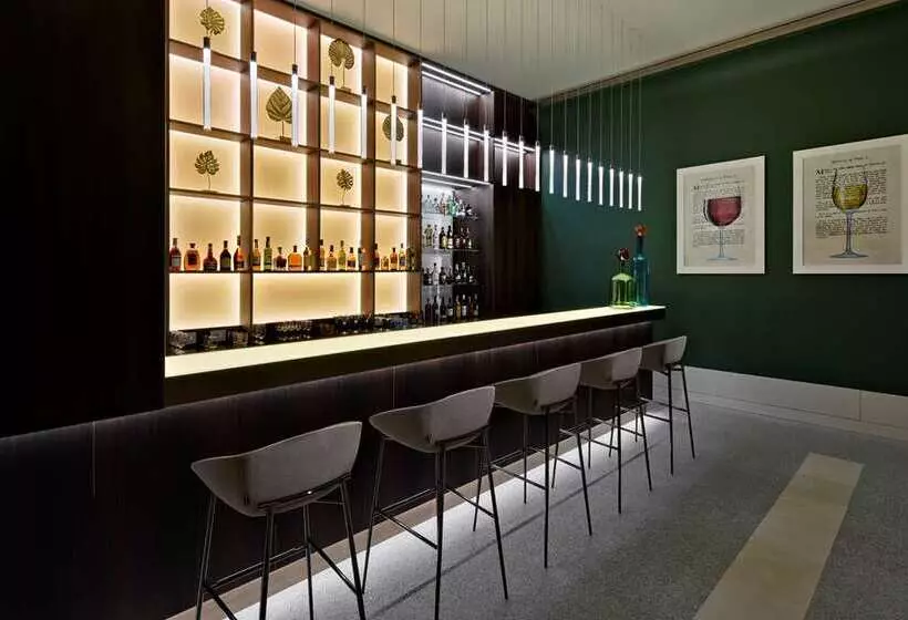 هتل De Bonart Naples   Curio Collection By Hilton