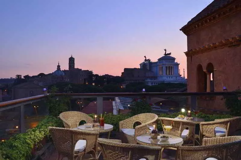 בית מלון כפרי Forum