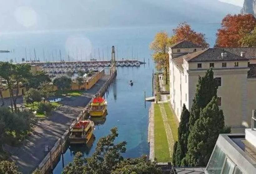 Grand Hotel Riva