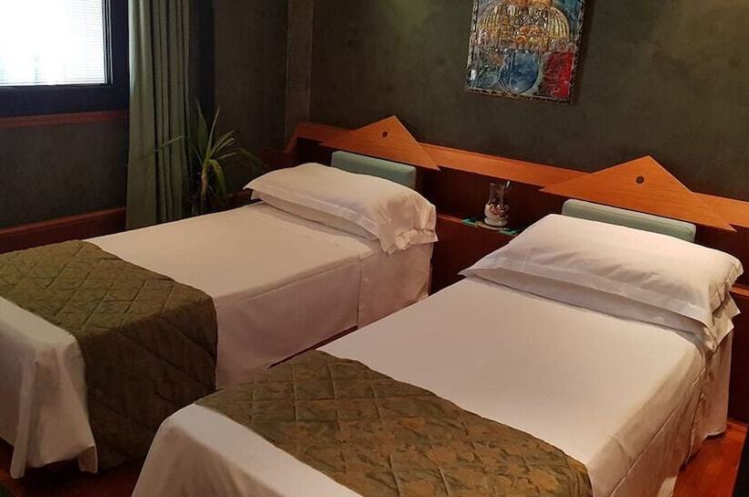 בית מלון כפרי Hr