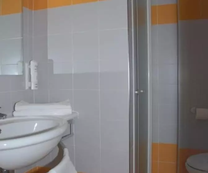 בית מלון כפרי Majestic