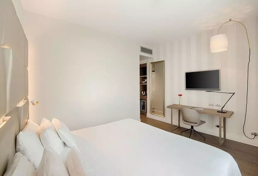 Hotel NH Collection Roma Centro
