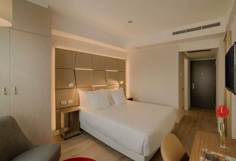 Hotel NH Collection Roma Centro