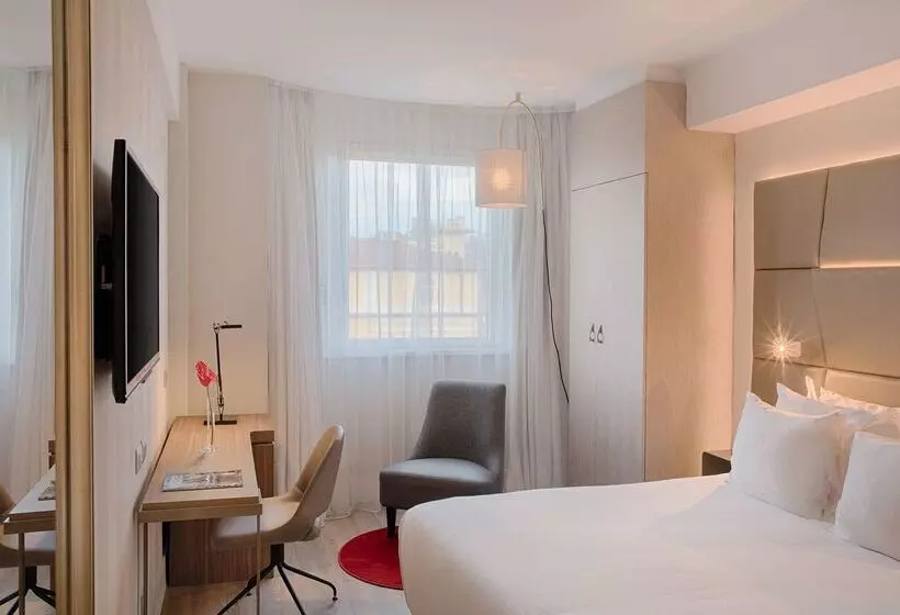 Hotel NH Collection Roma Centro