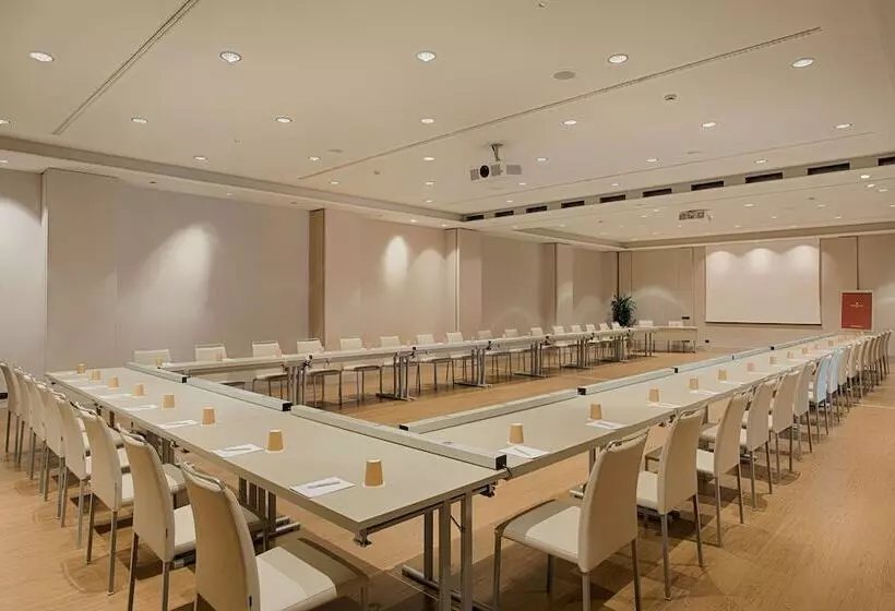 Hotel NH Collection Roma Centro