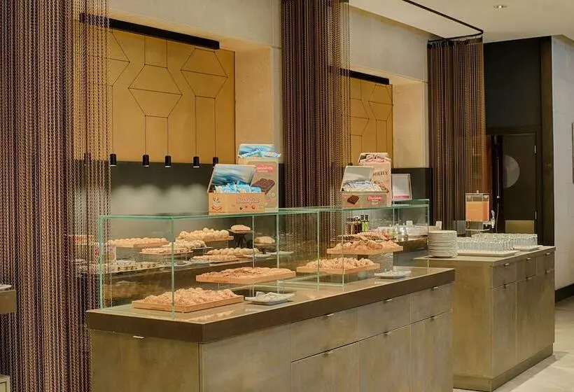 Hotel NH Collection Roma Centro