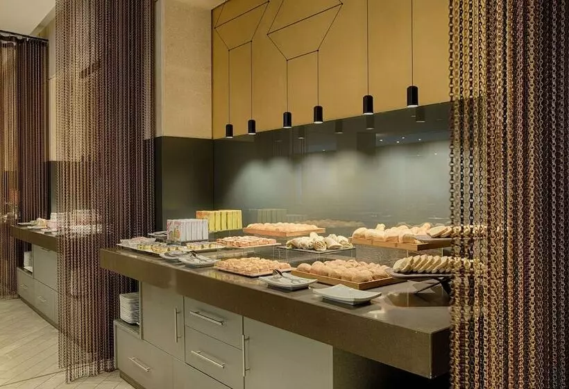 Hotel NH Collection Roma Centro