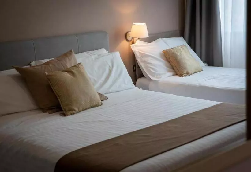 Hotel Palace Del Conero