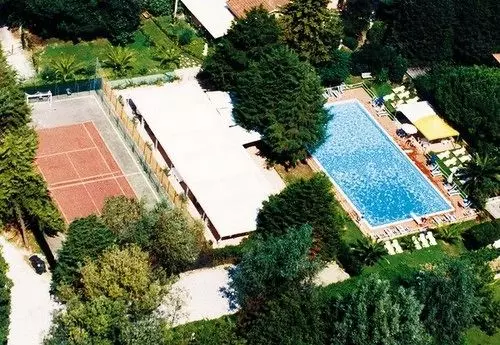 ホテル Park Cinquale