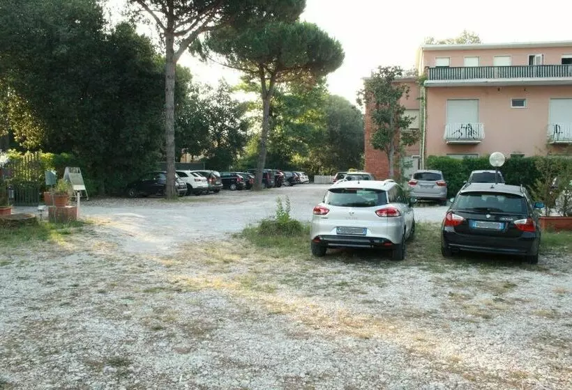 ホテル Park Cinquale