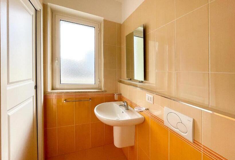 בית מלון כפרי Homiday   Residence K2