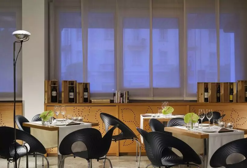 Unahotels Mediterraneo Milano