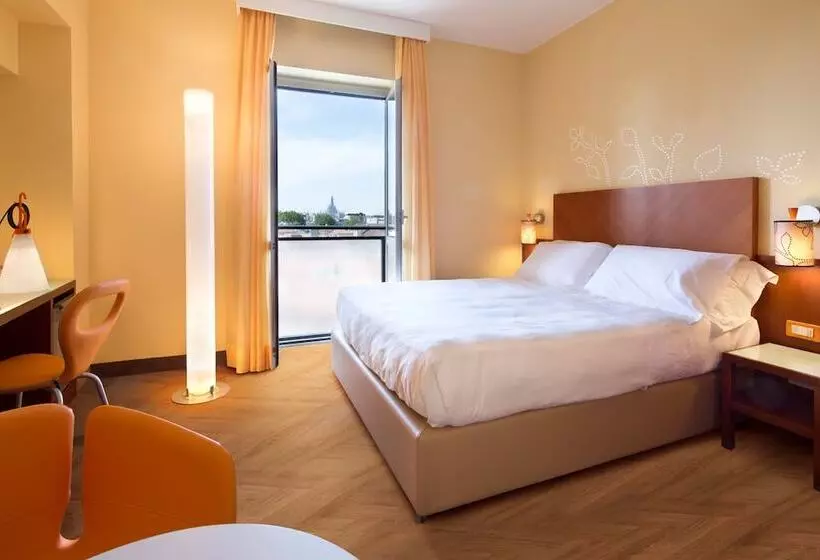 Unahotels Mediterraneo Milano