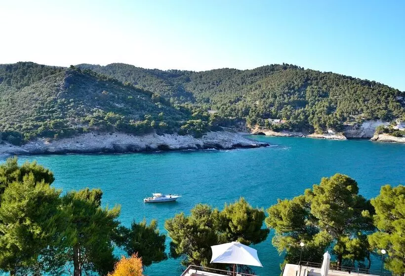 Pugnochiuso Resort Hotel Del Faro