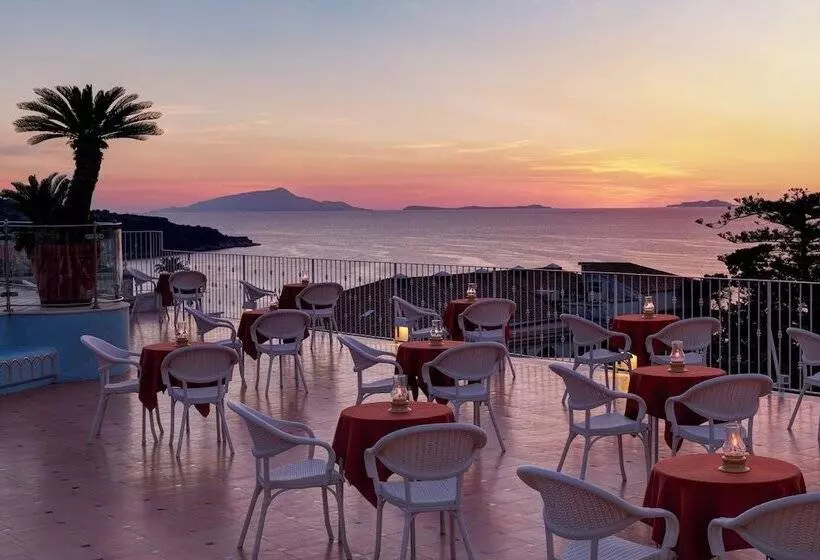 Grand Hotel De La Ville