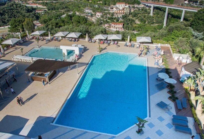 Grand Hotel Moon Valley