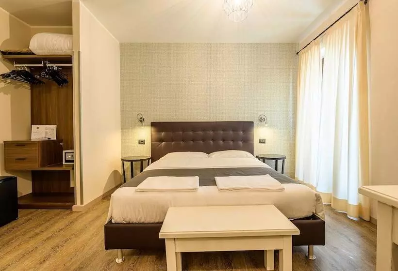 호텔 & Apartments  Perpoin