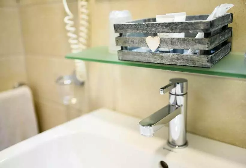 호텔 & Apartments  Perpoin