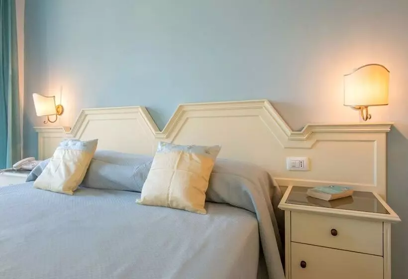 ホテル Ascot Sorrento