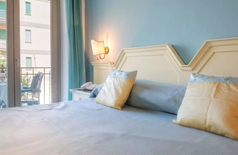 ホテル Ascot Sorrento