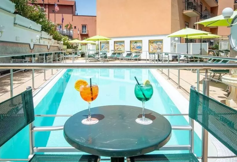 ホテル Ascot Sorrento