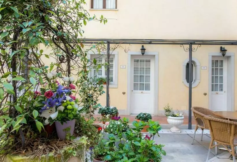 Hotel Carlton on The Grand Canal