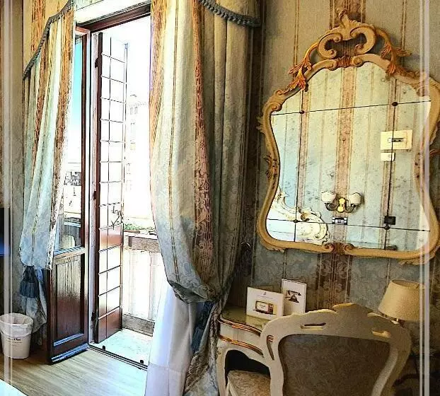 Hotel Carlton on The Grand Canal