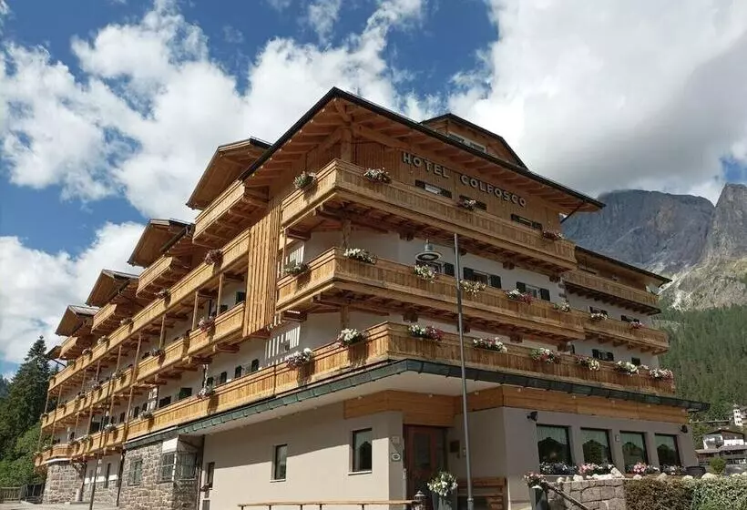 ホテル Colfosco
