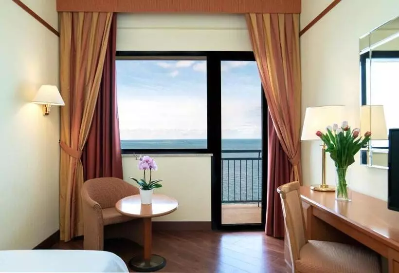 Hotel Delfino Taranto