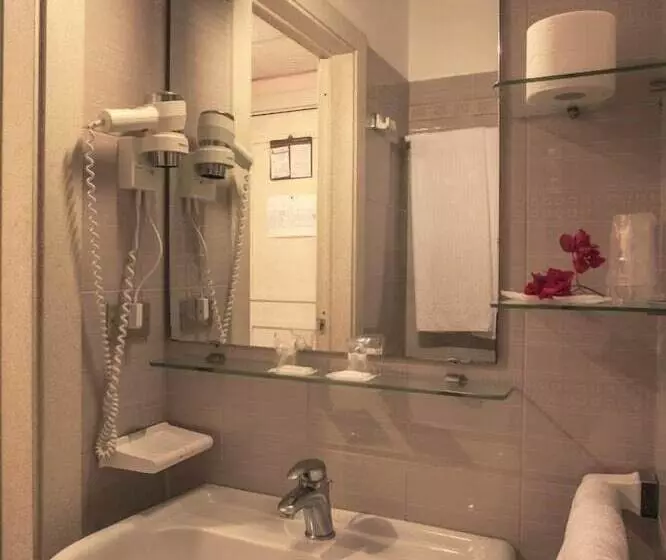 בית מלון כפרי Eden Beach Club