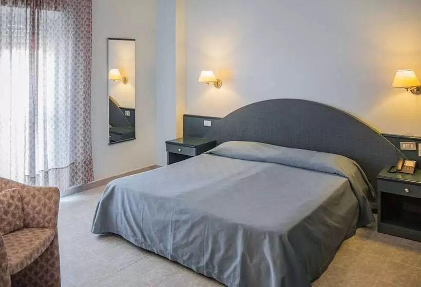 בית מלון כפרי Eden Beach Club