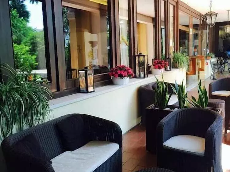 בית מלון כפרי El Rustego