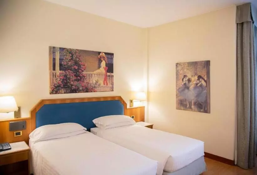 Ih Hotels Milano Eur   Trezzano Sul Naviglio