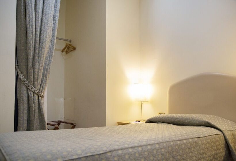 Ih Hotels Milano Eur   Trezzano Sul Naviglio