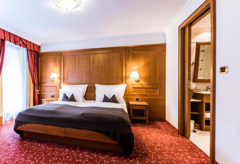 בית מלון כפרי Granbaita Dolomites