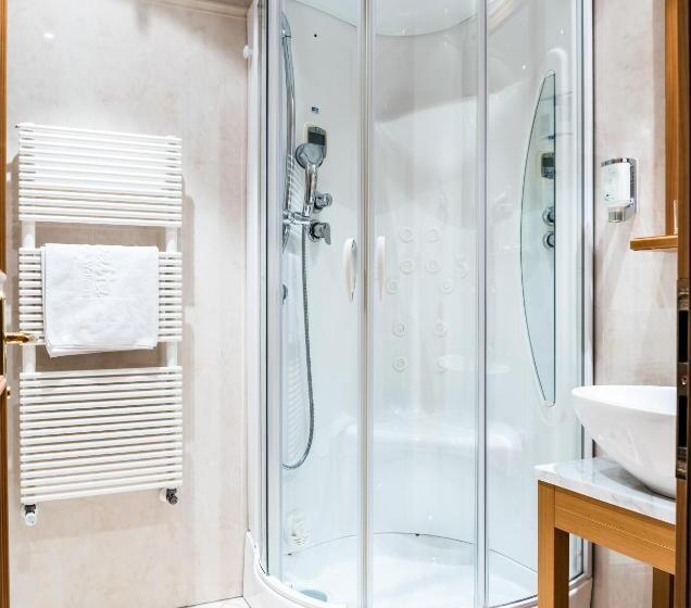 בית מלון כפרי Granbaita Dolomites