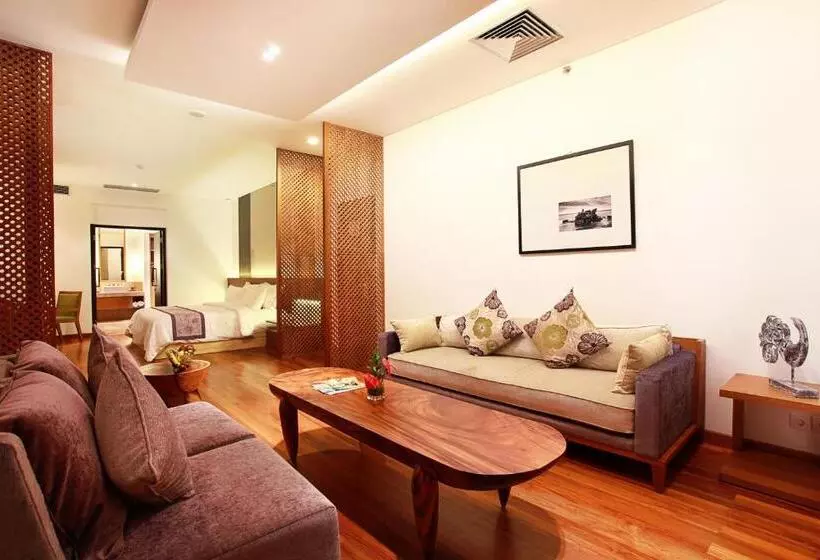 هتل Truntum Kuta Formerly Grand Inna Kuta