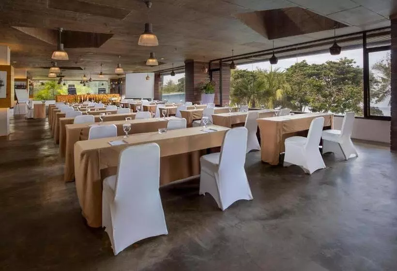 هتل Truntum Kuta Formerly Grand Inna Kuta