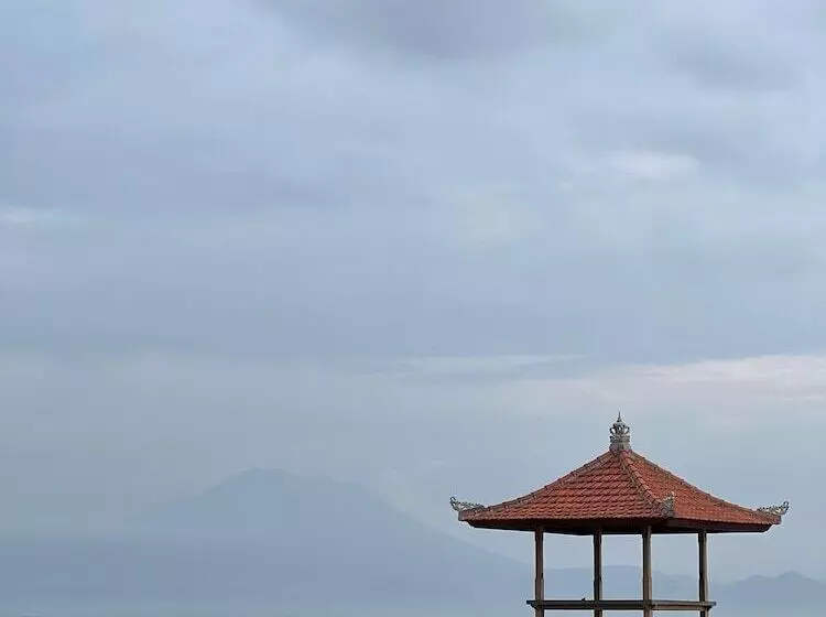 Отель Bali Beach