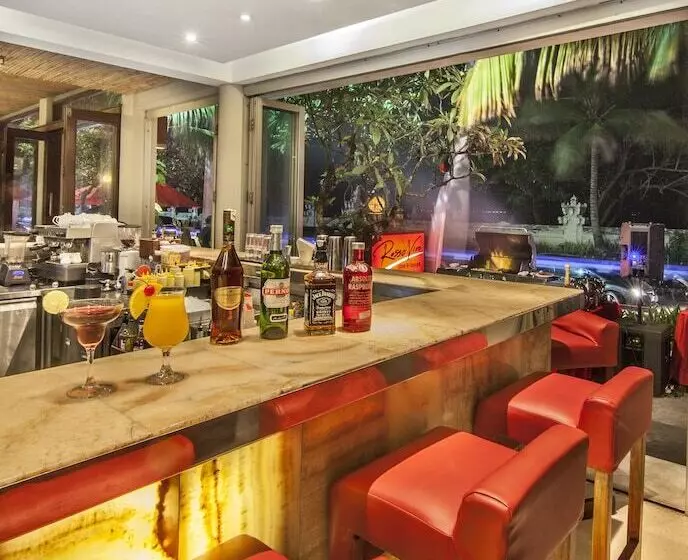 فندق Kuta Seaview Boutique Resort