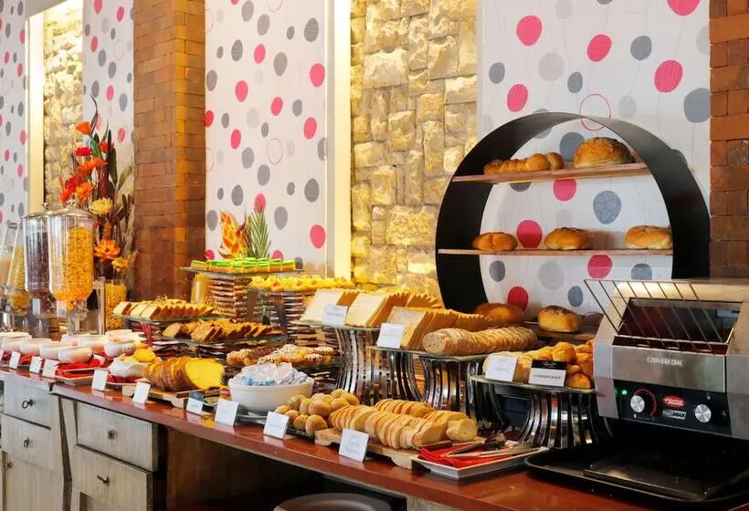 فندق Kuta Seaview Boutique Resort