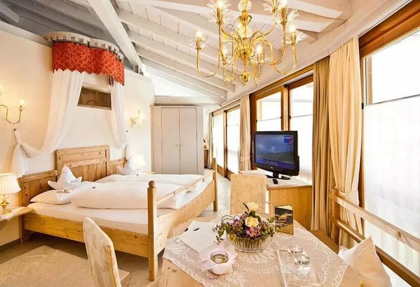 Mirabell Dolomites Hotel Luxury Ayurveda & Spa