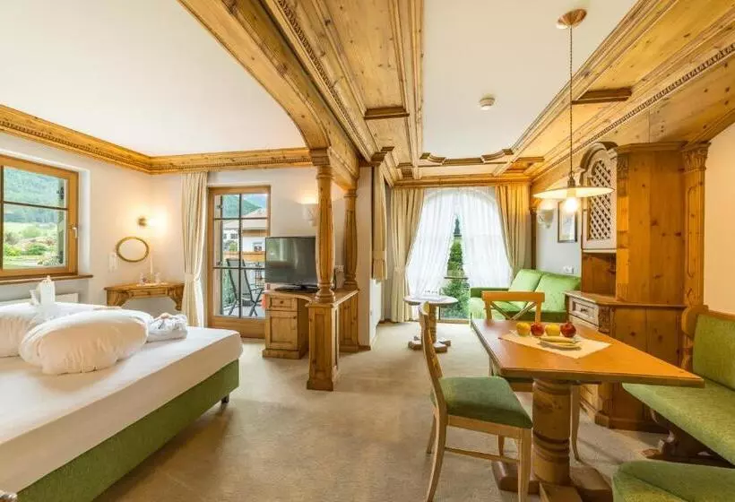 Mirabell Dolomites Hotel Luxury Ayurveda & Spa