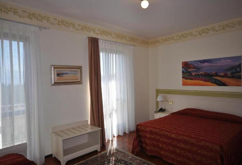 Отель Panoramica