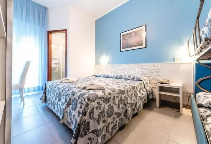 Отель President