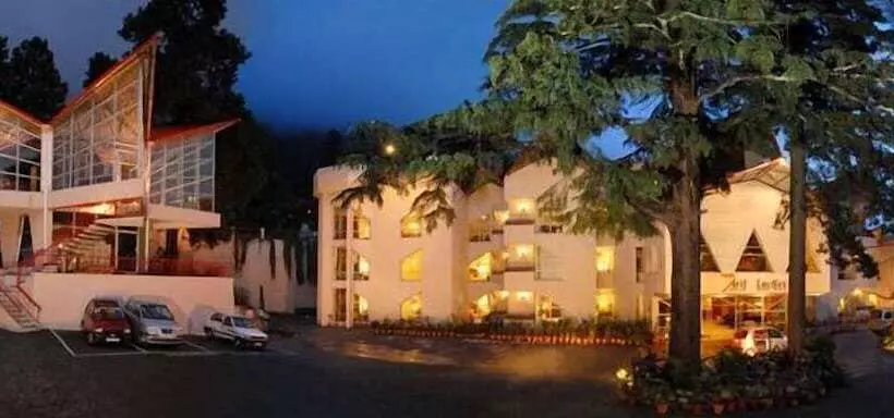 ホテル Arif Castles