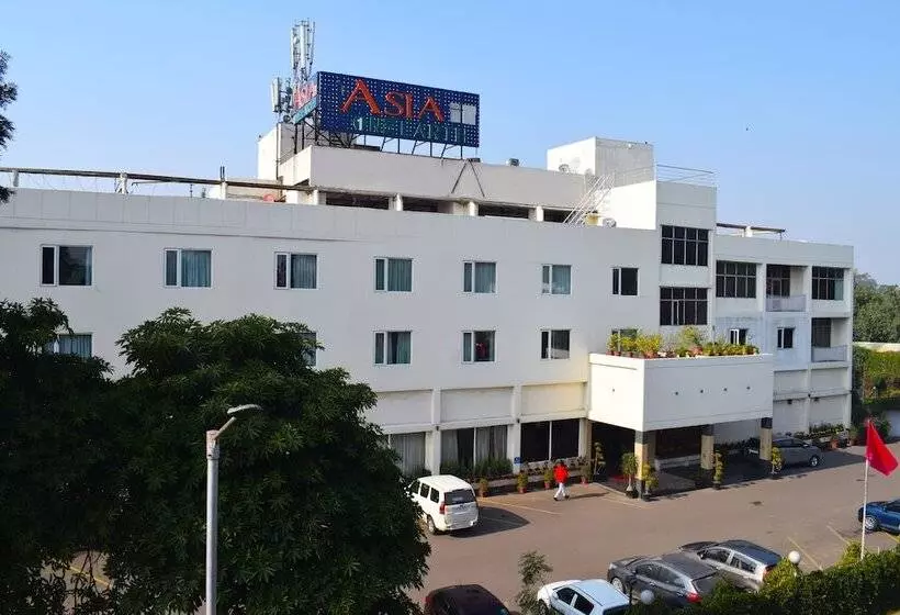 Hotel Asia One Earth