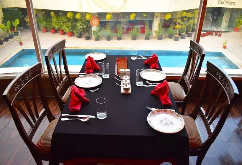 Hotel Asia One Earth